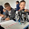 Саратовских школьников учат программировать роботов в новом «Городе мастеров»